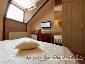 8f1a9576_dxovp.jpg
